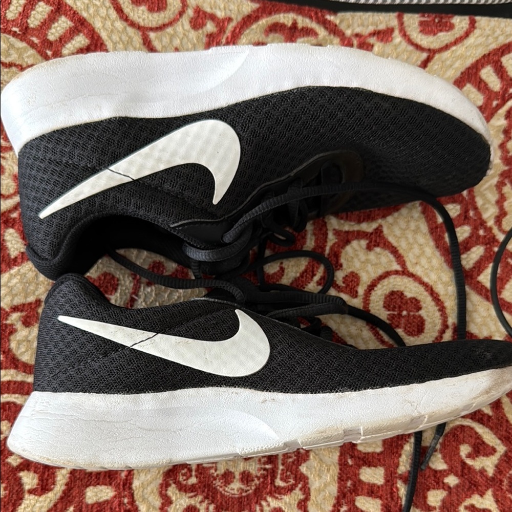 Nike Black and White Tanjun Sneakers